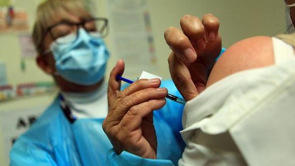 Paraguay se encamina a completar vacunación de mayores de 50 años | El Independiente