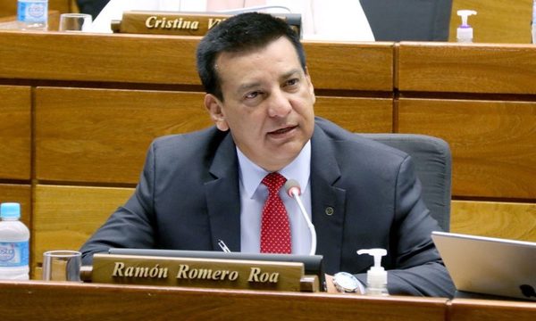 El diputado Ramón Romero Roa está internado grave por Covid
