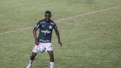 Palmeiras castiga a otro futbolista por fiesta clandestina