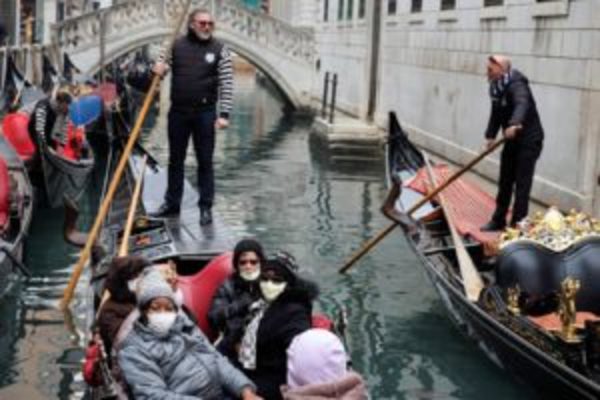 ¿Y el Covid? El tapabocas dejará de ser obligatorio al aire libre el 28 de junio en Italia