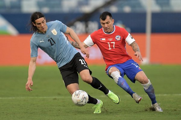 Empate 1-1 entre Chile y Uruguay en la tercera jornada del Grupo A de la Copa América