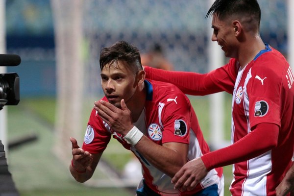 Con un cambio en el mediocampo, Paraguay tiene equipo confirmado
