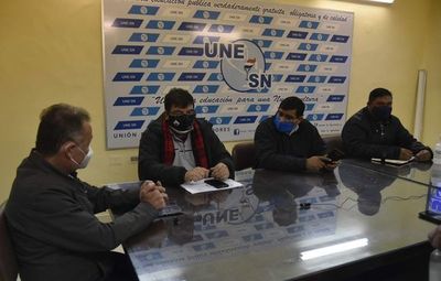 Docentes protestarán frente Hacienda el próximo 29 contra recortes en Educación - Nacionales - ABC Color