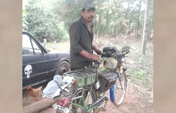 Crónica / Mecánico en dos ruedas: te auxilia con su “bicitaller”