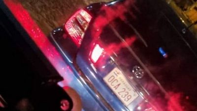 Exigen investigar a hombre que amenazó a bomberos