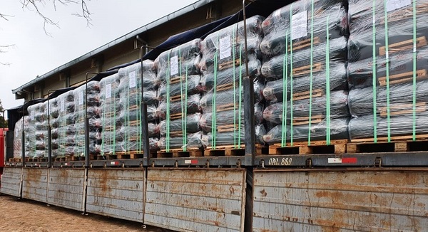 Salud recibe hoy 500 balones de oxígeno adquiridos a través de la EBY