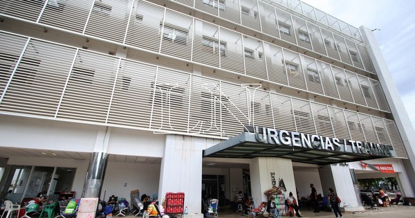 La Nación / Enfermeros repudian agresión a personales de blanco en el IPS Ingavi