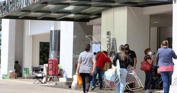 La Nación / Incidente en el IPS Ingavi: familiares de pacientes dan su versión