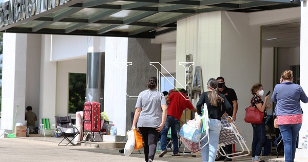 La Nación / Incidente en el IPS Ingavi: familiares de pacientes dan su versión