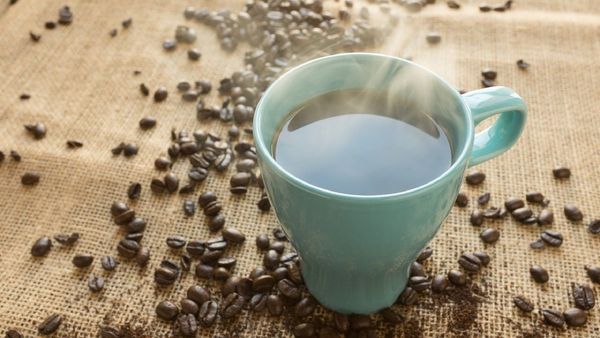El café se asocia con menor riesgo de enfermedad hepática crónica