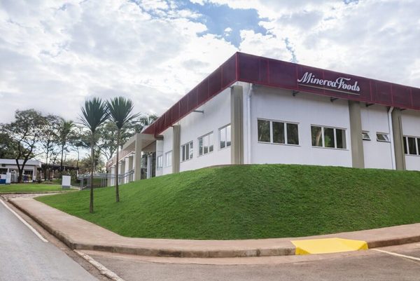 Athena Foods certifica uso de energía limpia en el 100% de sus operaciones