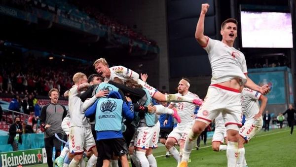 Eurocopa: la emotiva clasificación de Dinamarca a los octavos de final tras el paro cardiaco de Eriksen