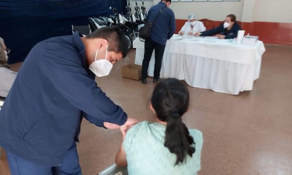 50 personas se vacunaron vía amparo judicial