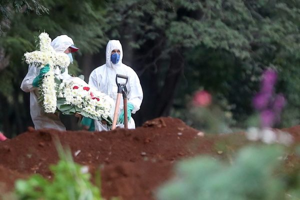 Enteráte por qué Suramérica se convirtió en el foco global de muertes por Covid-19