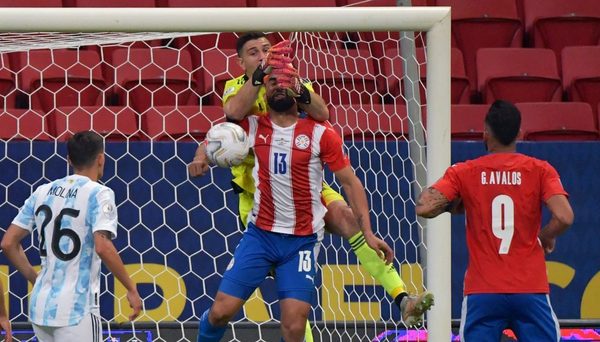 Paraguay en partidos oficiales: 171 centros, 54 córners y ni 1 gol