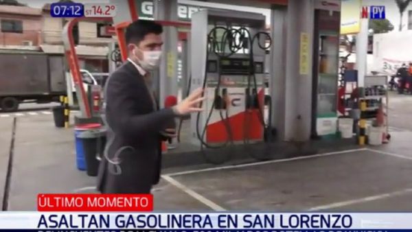 Roban dinero y bebidas alcohólicas de una estación de servicio