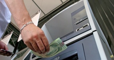 La Nación / “Se debe encontrar mejores formas de ajustar el salario mínimo”, dice Fernández Valdovinos