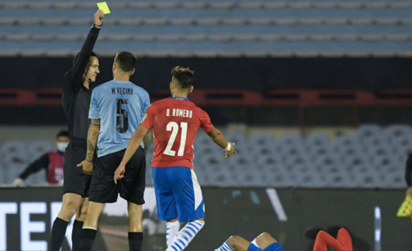 Diario HOY | Roldán casi nunca le trae suerte a la Albirroja cuando lo dirige