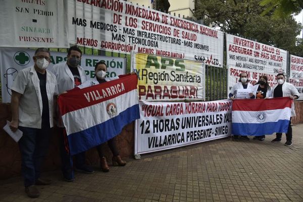 Diputados quieren informe técnico para tratar salario de médicos  - Nacionales - ABC Color