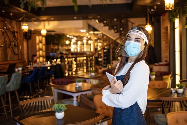 Gastronómicos buscan sostener repunte, desafiados por los precios, el clima y las restricciones - MarketData