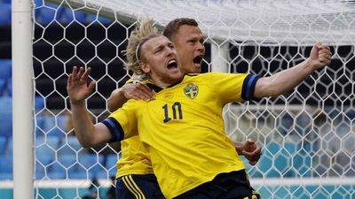 Suecia busca el liderato y Polonia una victoria salvadora
