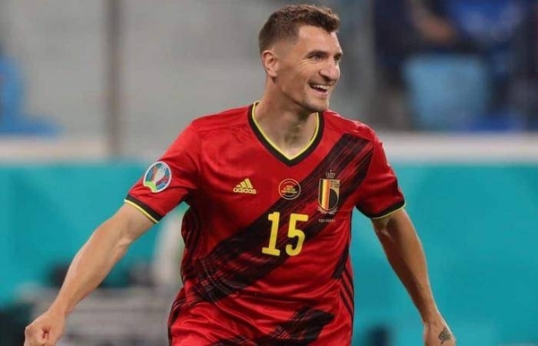 Diario HOY | Meunier carga contra UEFA y desaconseja a jugadores gays 'salir del armario'
