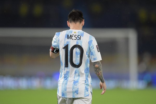 Messi, con 34 años, a saldar en Copa América una cuenta que duele en el alma