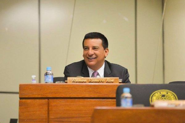 Diputados decreta tres días de duelo por la muerte de Ramón Romero Roa - Noticiero Paraguay