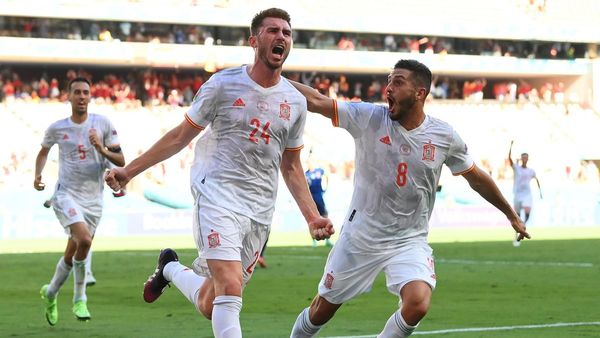 España resurge en Eurocopa tras goleada