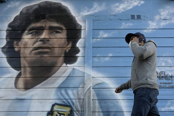 Psicólogo declara por muerte de Maradona - Fútbol Internacional - ABC Color