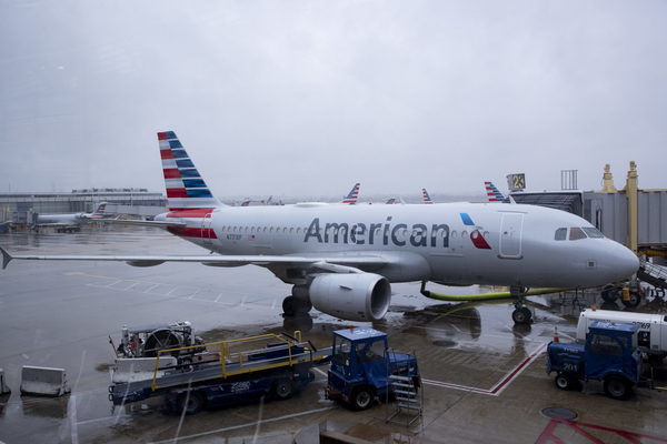 American Airlines no canceló vuelos por coágulos en su tripulación vacunada - MarketData
