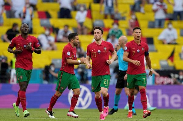 Francia y Portugal se la juegan en Budapest