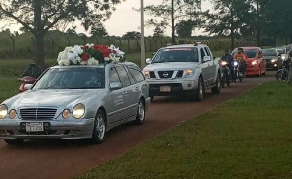 Restos de Romero Roa son velados en Minga Guazú