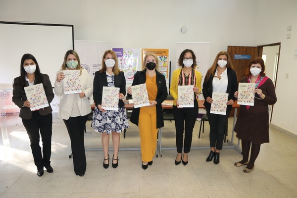 Ministerio de la Mujer lanzó una guía para mejorar la calidad de vida de las profesionales | .::Agencia IP::.