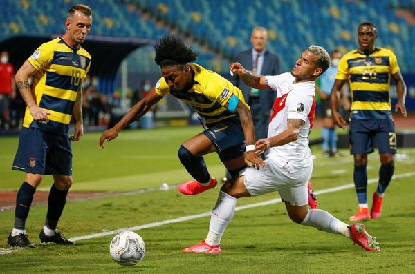 Copa América: Empate crucial de 2-2 entre Ecuador y Perú