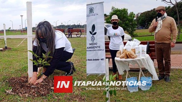 PLANTACIÓN DE ÁRBOLES EN LA COSTANERA AUGUSTO ROA BASTOS.