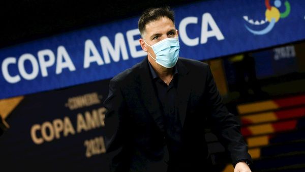 Eduardo Berizzo refrescará el medio para mantener la presión