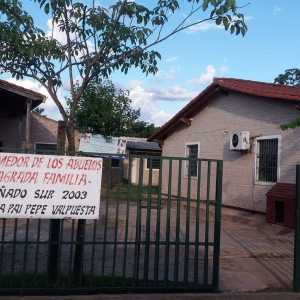 Realizan colecta solidaria de leche para abuelos que están en un comedor | Ñanduti