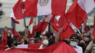 Fujimori reitera que hubo fraude y HRW la critica