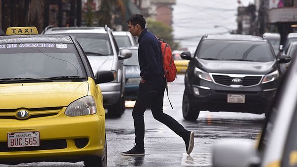 Jueves con lluvias, ocasionales tormentas y ráfagas de viento