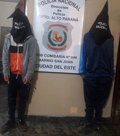 Motochorros son detenidos tras atraco callejero - ABC en el Este - ABC Color