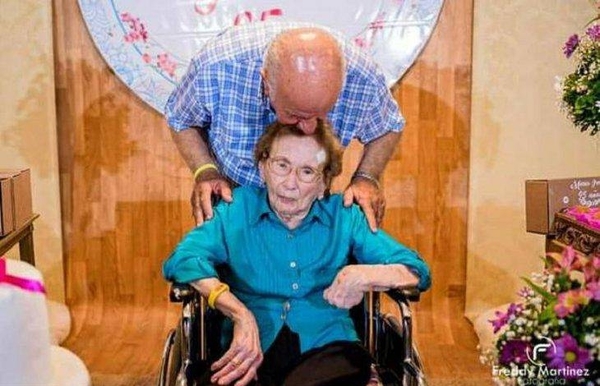 Diario HOY | Muere la madre de Óscar Denis