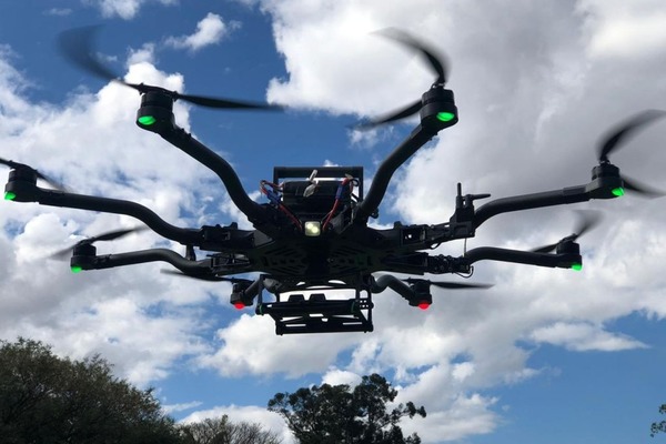 La Receita Federal utiliza drones para combatir contrabando en Vila Portes - La Clave