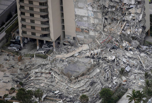6 paraguayos se encuentran en medio de los escombros tras desplome del edificio en Miami