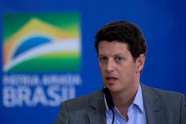 Renunció un ministro de Jair Bolsonaro que es investigado por corrupción | .::Agencia IP::.
