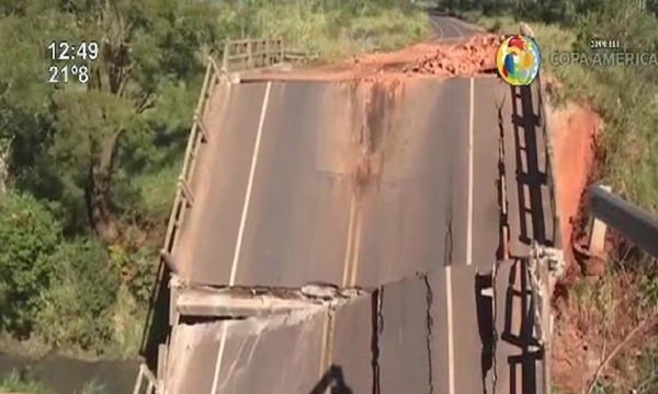 Allanaron oficina del MOPC por el derrumbe del Puente de Tacuatí - SNT