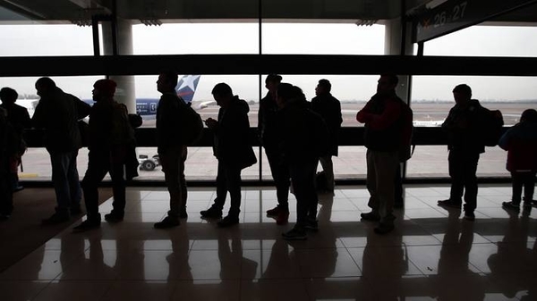 Diario HOY | Chile confirma primer caso de variante delta: viajera volvió de EEUU con PCR negativo