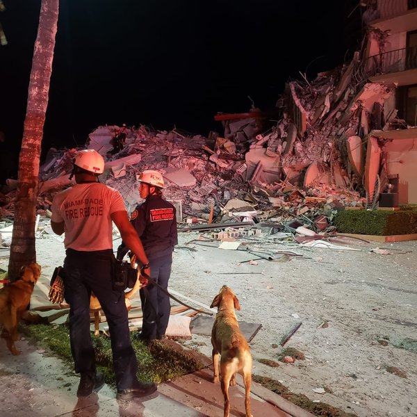 Datos clave sobre la edificación residencial colapsada al norte de Miami Beach