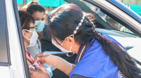 Médicos piden al Parlamento estudiar una ley que les brinde protección