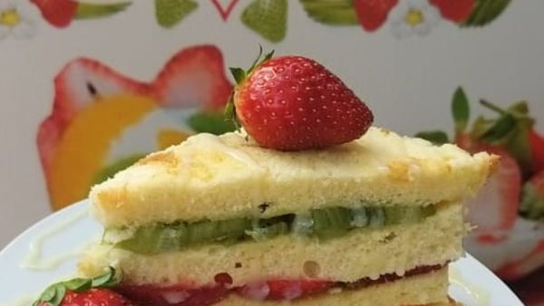 Sándwich de frutilla es el nuevo boom en Areguá